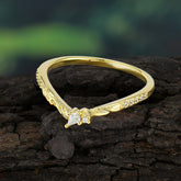 4 Prong Kite Cut Exquisite Minimalist Moissanite Engagement Ring